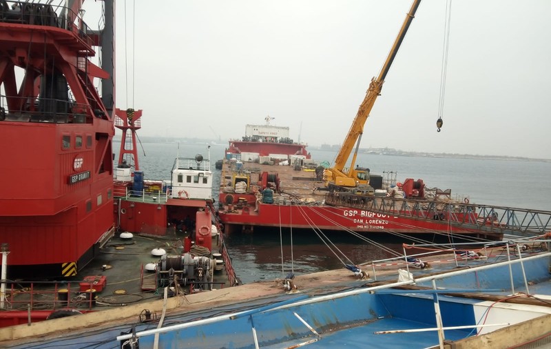 Nava  Queen Hind, degajată complet de resturile oilor moarte