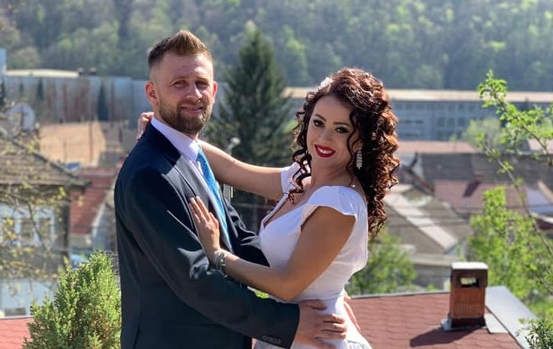 Cine e și cu ce se ocupă Marian Bogdan, soțul Larisei Drăgulescu. E cu șase ani mai mic decât ea: „Mie nu îmi ajung banii lui acum”