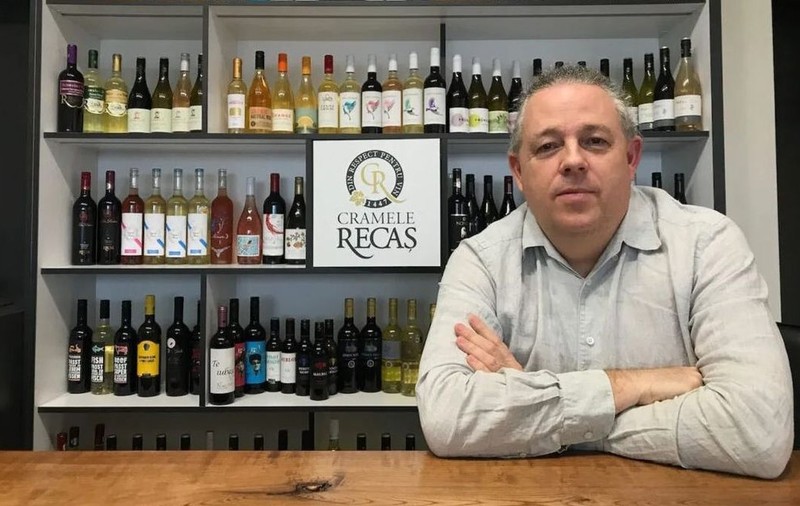 Un englez deține în România cea mai mare cramă din Europa de Est. „Era ca în Vestul Sălbatic. Dacă nu vindeam, nu mâncam”