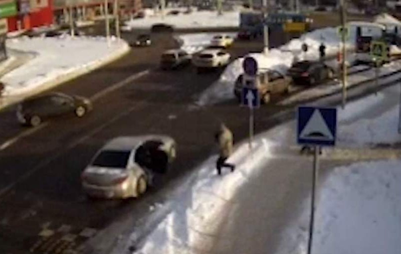 „E jaful secolului. Tâlharii știau exact când și cât”. Cum a rămas fără jumătate de milion de euro o femeie de afaceri, la Himki, lângă Moscova | VIDEO