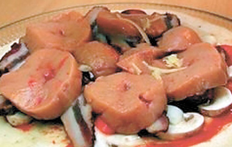 Poftim la pizza cu testicule!