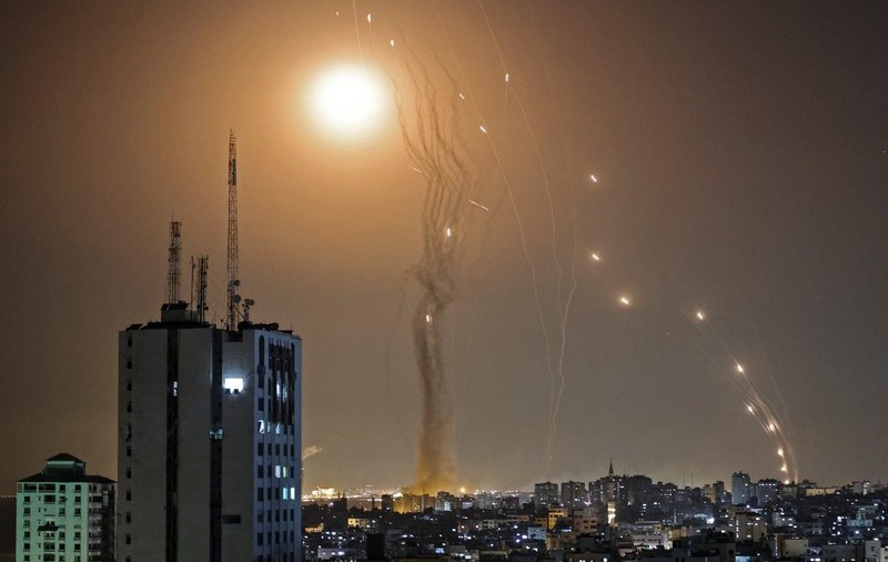 Iron Dome: scutul israelian a doborât majoritatea rachetelor Hamas, dar și-a arătat vulnerabilitatea. Cum funcționează sistemul