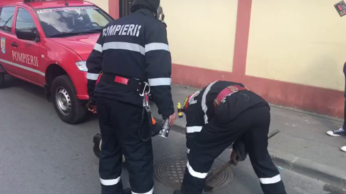 Alertă în București! Este căutat un copil care a sunat la 112 și a spus că a căzut într-un canal (Foto: stirileprotv.ro )