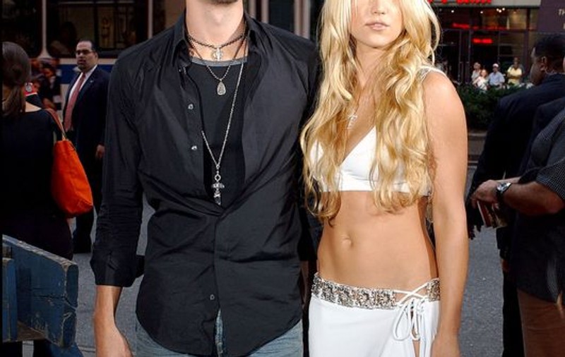 Enrique nu vrea să se însoare cu Anna Kournikova