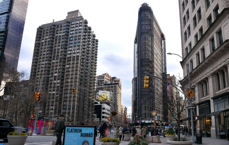 O clădire emblematică din New York a fost vândută la licitație. Suma pentru care a fost adjudecată