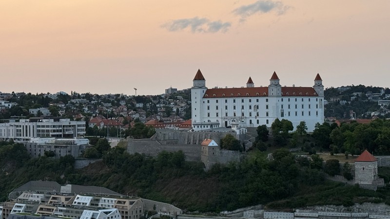Muzeul Național Slovac și diverse expoziții de artă și istorie sunt găzduite în Castelul din Bratislava. Foto: Libertatea
