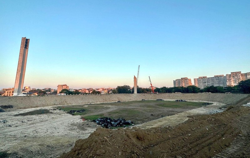 Stadionul „Gheorghe Hagi” din Constanța a fost demolat anul trecut, dar nu există bani pentru construirea altei arene