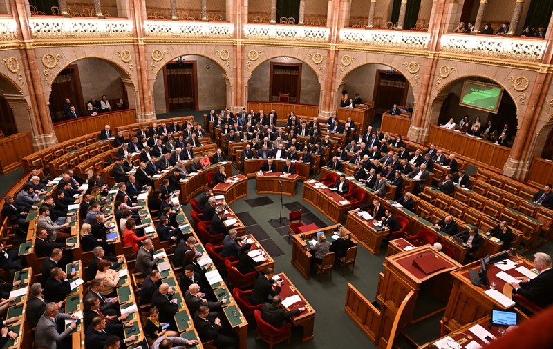 Parlamentul Ungariei a ratificat aderarea Finlandei la NATO. Cererea Suediei, încă blocată