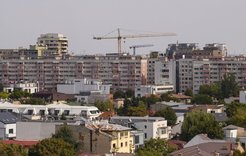 Amenzi usturătoare pentru românii care stau în Sectorul 1 din București și încalcă noul regulament pentru blocuri și case