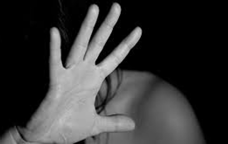 Un tânăr român a agresat sexual o femeie în plină zi pe o stradă din Zaragoza. Agresorul a fost reținut