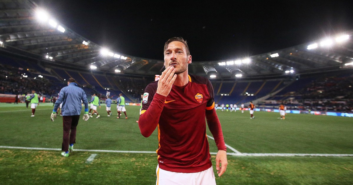 Totti a ”trădat” Roma. Merge la Miami FC, echipă antrenată de fostul lazial Nesta