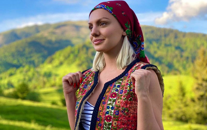 Alexandra Stan a împlinit 32 de ani. A primit de ziua ei un cadou neașteptat