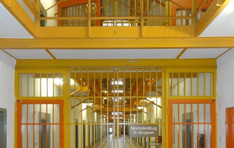 „Este în formă”. Criminalul german care tăia organele genitale ale victimelor sale a fost eliberat după 47 de ani