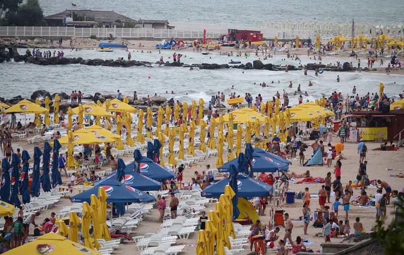 Unde mergi anul ăsta? Vacanțele românești, între lumea largă și „vraja” Mării Negre