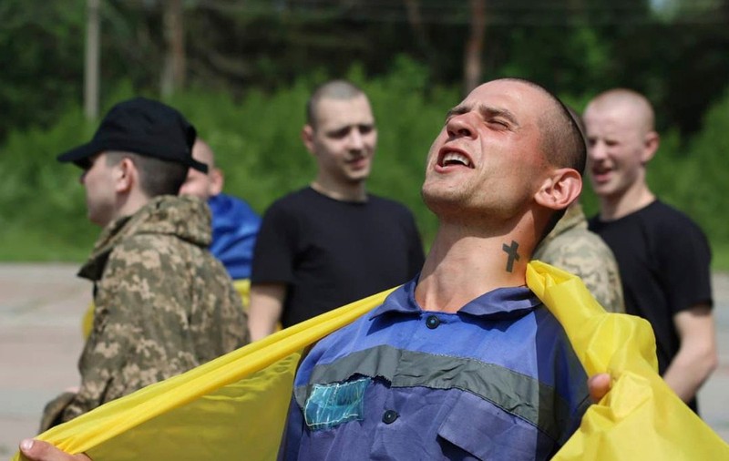 Rusia şi Ucraina au făcut prima parte a schimbului de prizonieri de război: „Procesul este complex, cu negocieri zilnice”