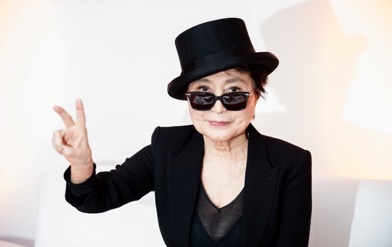 Ochelarii purtați de John Lennon în ziua asasinatului, PĂSTRAȚI PÂNĂ AZI, cu PETE DE SÂNGE ! Intră să vezi IMAGINEA! FOTO