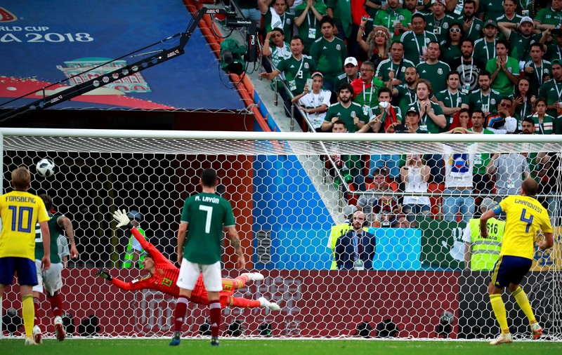 Mexic - Suedia 0-3, în Grupa F a Campionatului Mondial de Fotbal din Rusia 2018. Umiliți, dar calificați! Cel mai rapid cartonaș galben din istoria CM