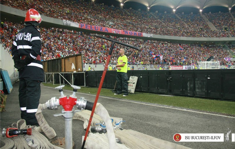 Steaua - Manchester City | ”Cetățenii” i-au băgat în spital pe microbiștii români steliști