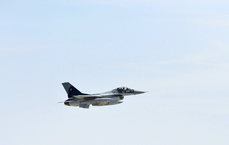 Vasile Dîncu, despre avionul intrat ilegal în spațiul aerian românesc: O lebădă neagră, un incident mai degrabă ciudat