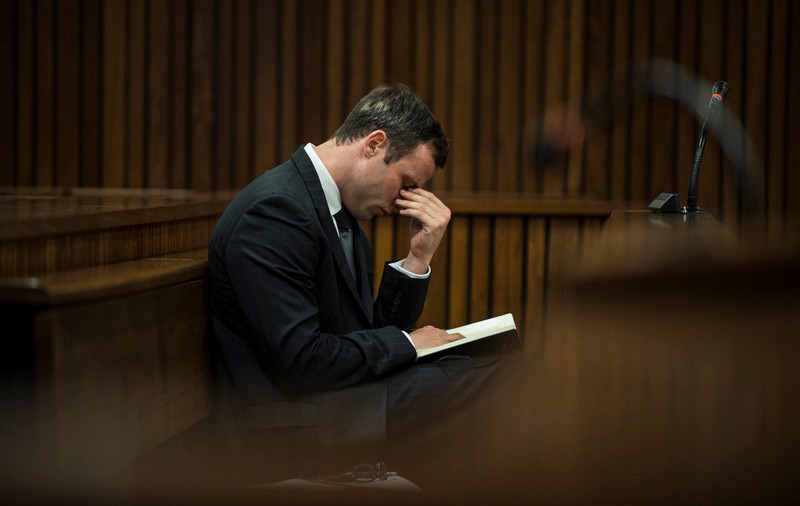 Pistorius, eliberat condiționat. Procurorii cer ca fapta să fie încadrată la crimă!