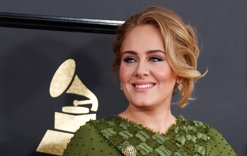 Adele a avut un an senzațional pe plan financiar. Cântăreața a câștigat 40 de milioane de lire în 2016