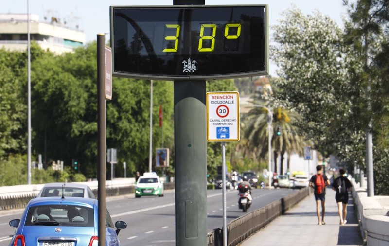 Val de căldură și secetă în Spania: temperaturile vor urca spre 40 de grade Celsius în unele regiuni, un record pentru luna aprilie