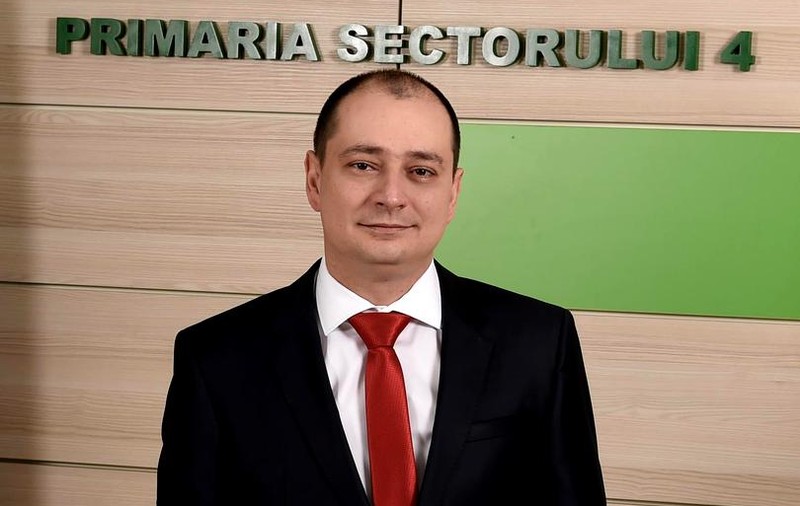 Primarul Băluță, de la Sectorul 4, susține că ”mediatizarea” investigației de azi a Libertății îl ajută și că ”e de netolerat” ca polițiștii locali să protejeze anumite firme de camioane!