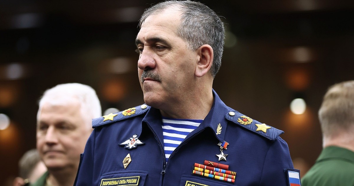 Generalul de armată Iunus Bek Evkurov