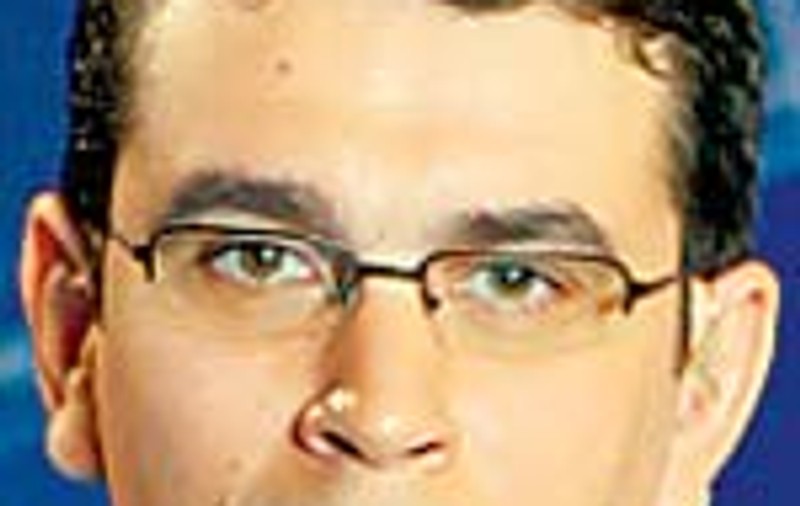Cosmin Prelipceanu, expert in prajiturele pentru pomul de iarna