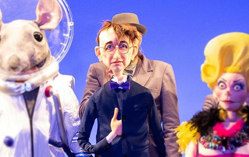 Horia-Roman Patapievici a devenit personaj în ”Cenușăreasa” la Teatrul Țăndărică