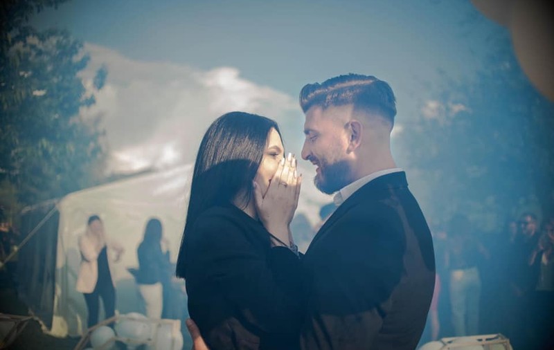 Cum arată soția actorului Silviu Mircescu. Între el și Laura este o diferență de 10 ani