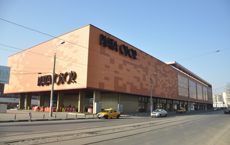 Halele Obor din București, parte a celei mai mari piețe din țară, au fost închise temporar de ANPC