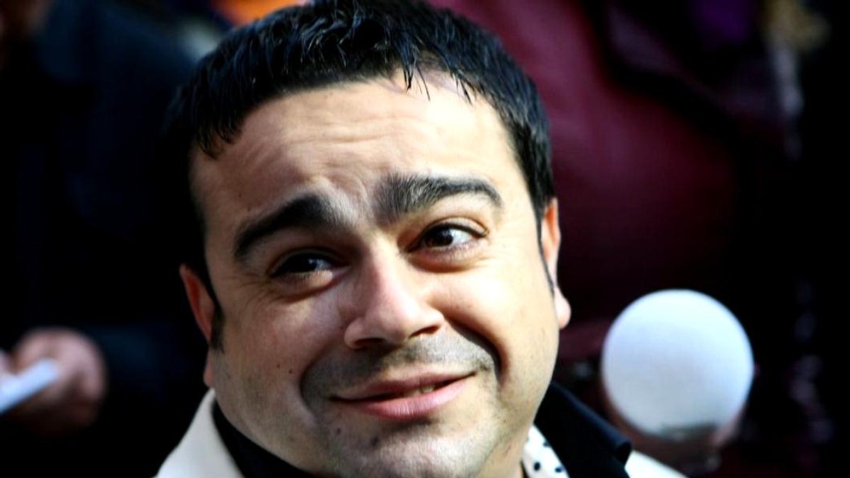 Reacția lui Adrian Minune când a fost întrebat despre sarcina fiicei lui. I-a pasat telefonul nevestei