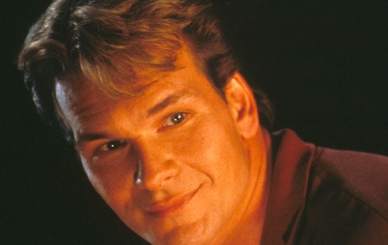 Patrick Swayze nu renunţă la alcool nici când se tratează de cancer