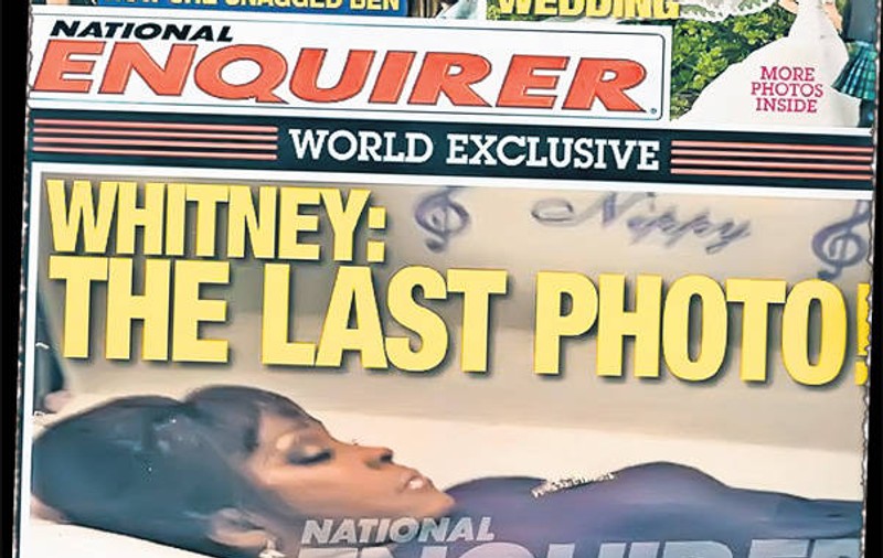 Familia lui Whitney Houston, revoltată de fotografia cu artista în coşciug!