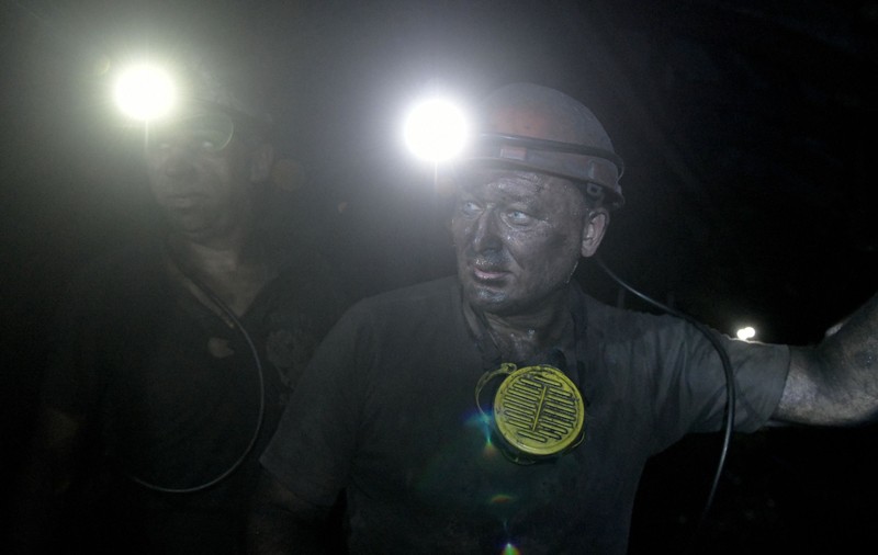 Un miner din Alba trăiește o dramă după ce pensia i-a fost redusă cu 5.800 de lei. „Am lucrat 40 de ani în minerit, dintre care 22 de subteran”