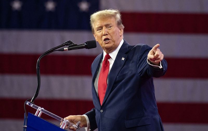 Donald Trump nu poate depune garanția completă în procesul de fraudă și oferă o garanție de 100 de milioane de dolari