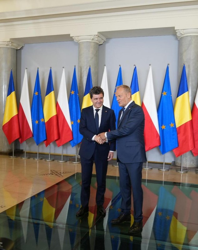 Primele imagini cu Nicușor Dan la Varșovia: „Am o primă discuție cu prim-ministrul Donald Tusk”