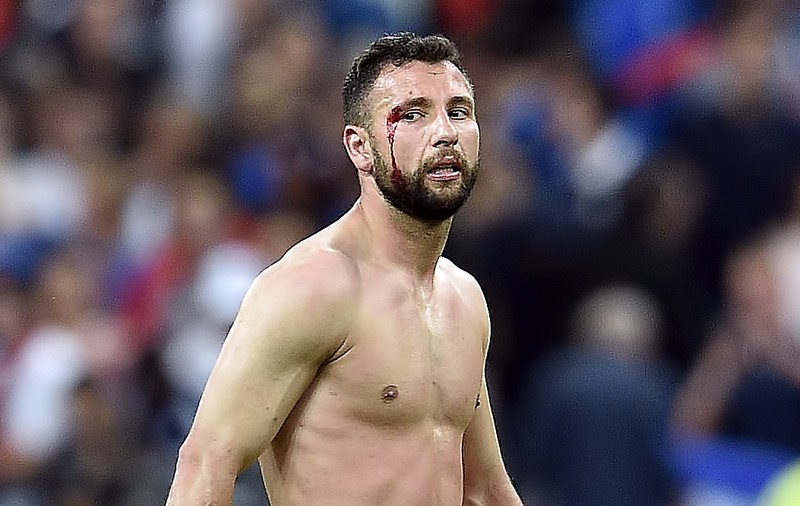 EURO 2016. Franța - România 2-1. Răzvan Raț a jucat cu arcada spartă. Imaginea șocantă a finalului de meci | FOTO