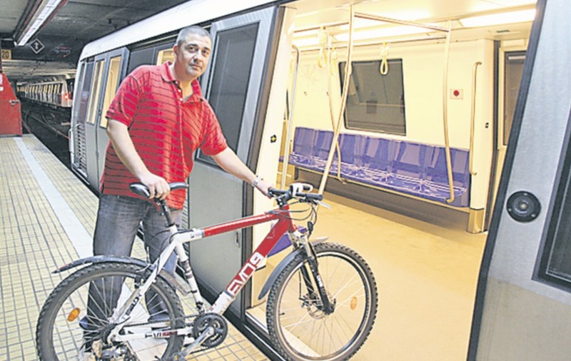 Cu bicicleta la metrou!