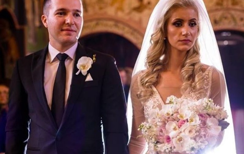 Fiul ministrului justiției Tudorel Toader s-a cununat cu bodyguarzi. De ce a păzit ușile bisericii