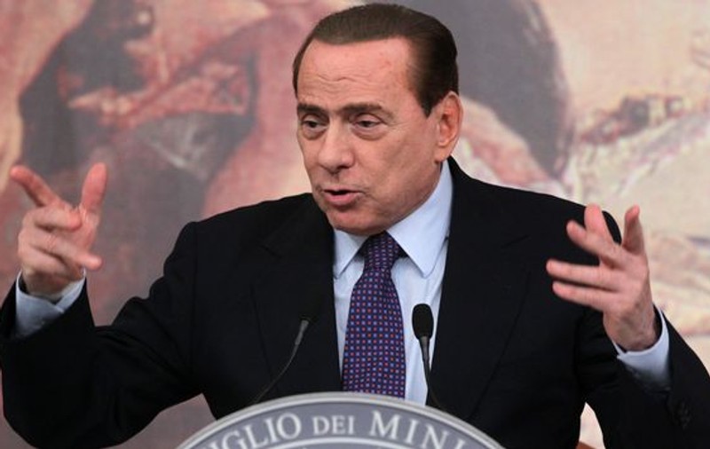 Silvio Berlusconi: "Italia este o ţară de rahat. Mă face să vomez"