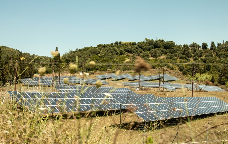 Grupul PPC finalizează construcția unor proiecte fotovoltaice de 2,13 GW în nordul Greciei - Progres rapid în proiectele de stocare a energiei