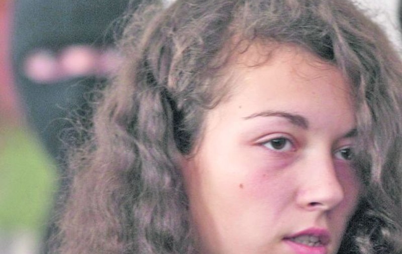 Studenta criminală dă vina pe fostul iubit