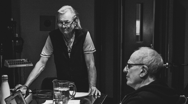 Ian Gillan în studio. Sursa foto: Deep Purple