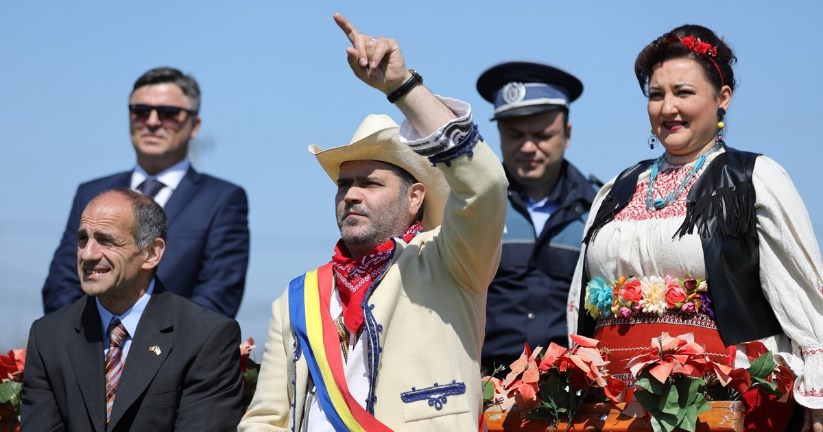 Consulul General al Statelor Unite ale Americii la Bucuresti, petrecere în Las Fierbinți