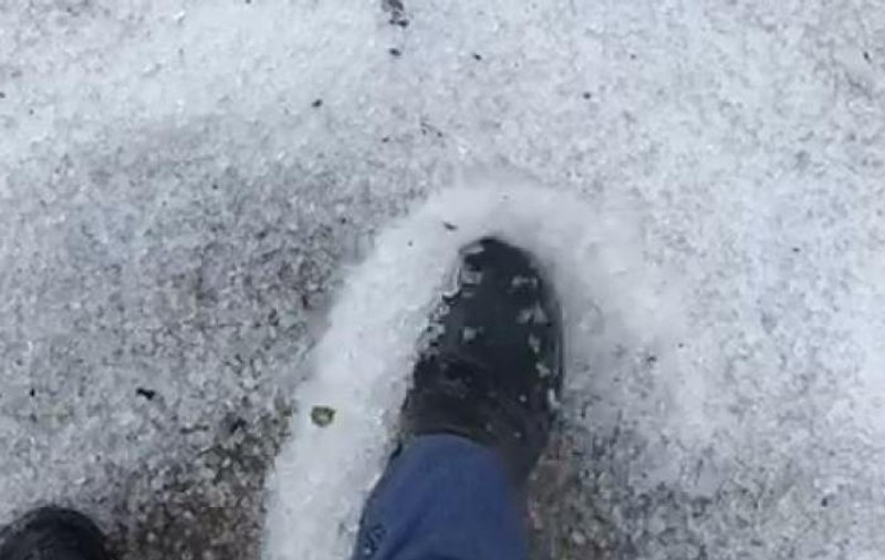 Cod roșu de grindină în mai multe localități. Întreaga țară, vizată de o atenționare meteo