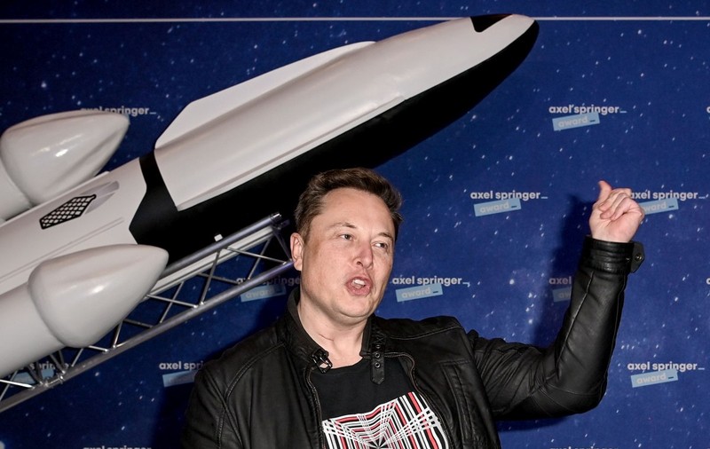 Elon Musk, atac la adresa Kamalei Harris după confruntarea cu Trump: „Nu vom ajunge niciodată pe Marte dacă ea câștigă”