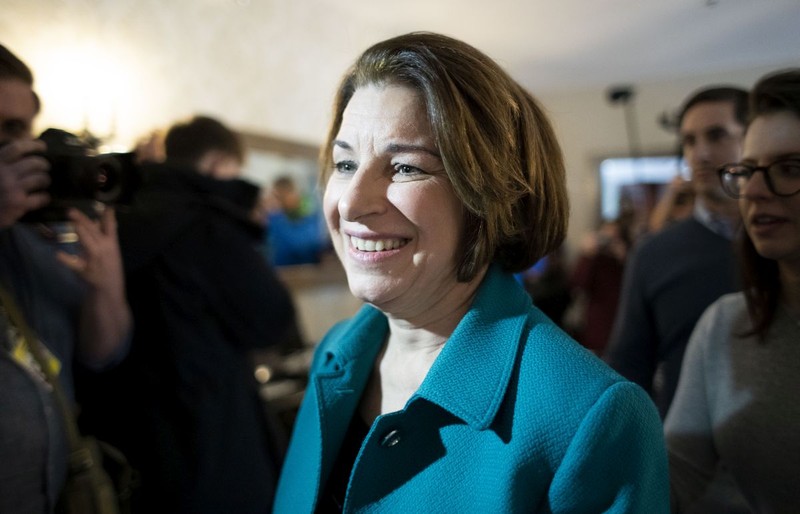 Senatoarea Amy Klobuchar a obținut un loc trei care îi oferă speranțe FOTO: EPA