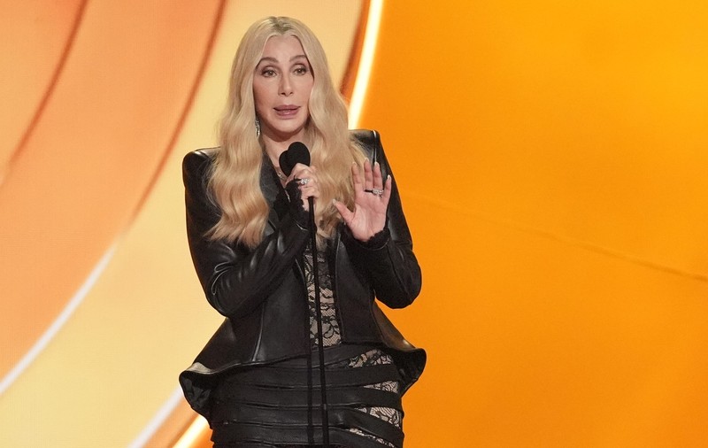 Cher, moment stânjenitor la Premiile Grammy 2026. Artista a stârnit hohote de râs